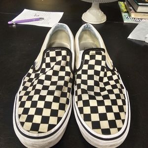 Slip on checkered Vans